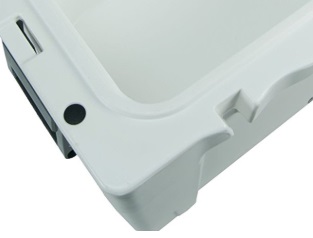 igloo sportsman cooler rotomolded walls Igloo Sportsman Cooler Review